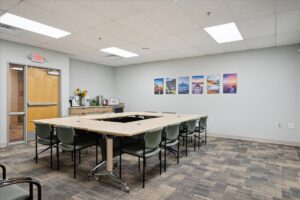 08-20820-Greenfield-Rd-Suite-100-Oak-Park-MI-48237-WindowStill-01